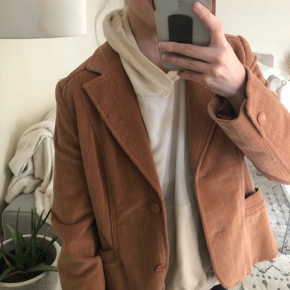 Vintage Camel Jacket - Picture 2 of 7